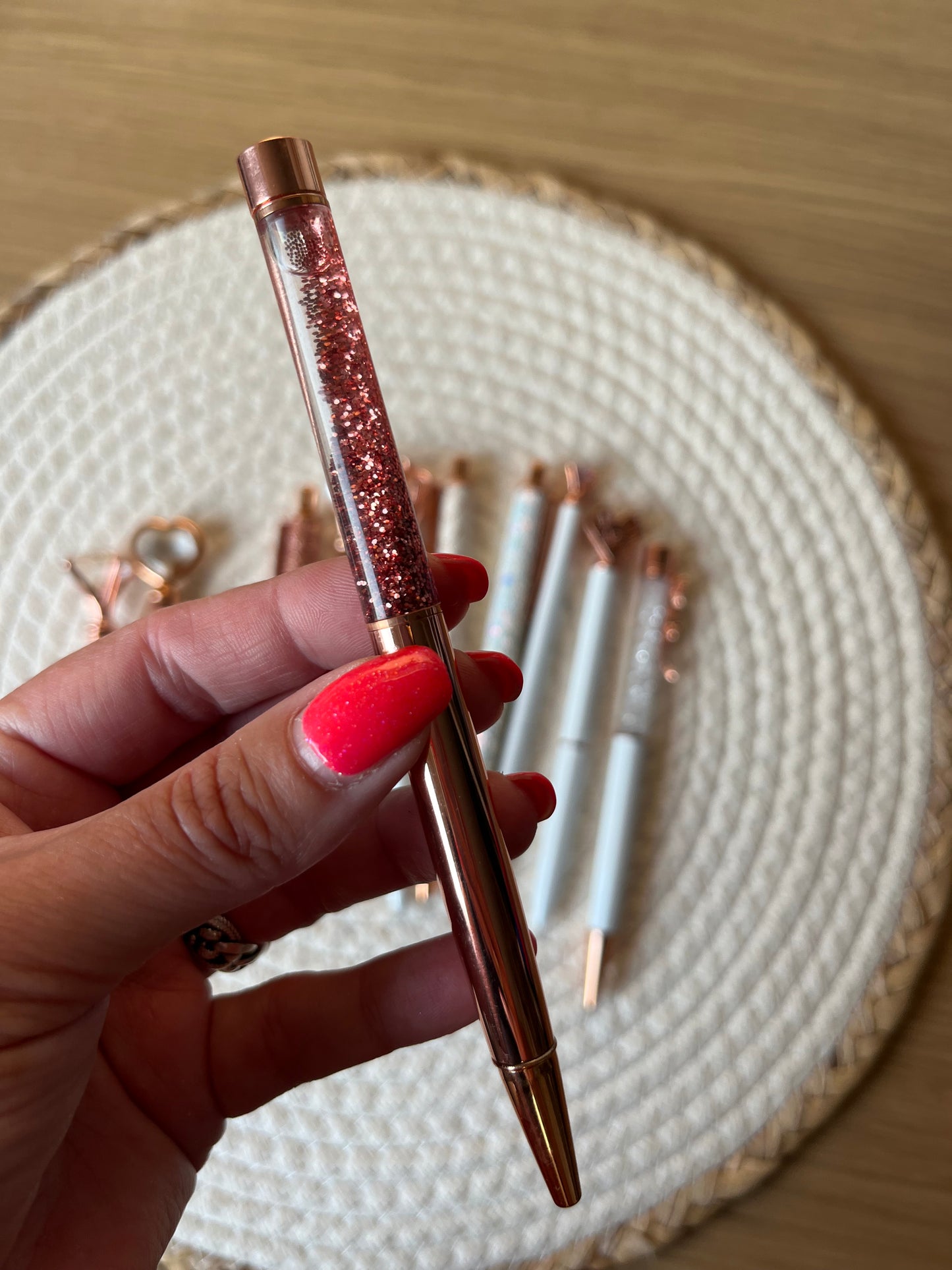 Pen glitter in water rosé goud