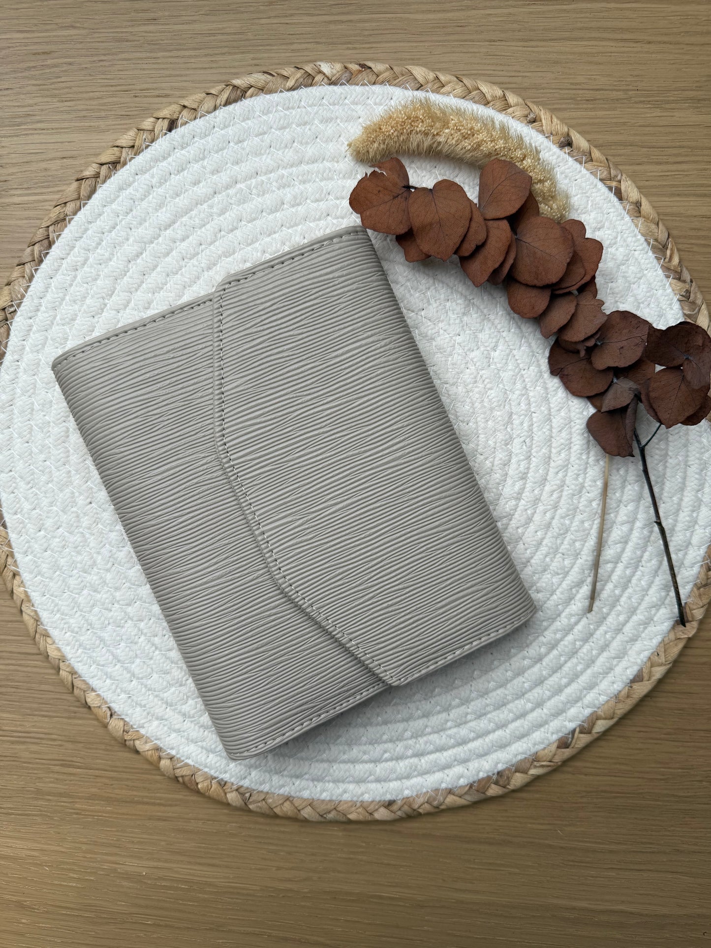 BBB Deluxe envelop map A6 beige